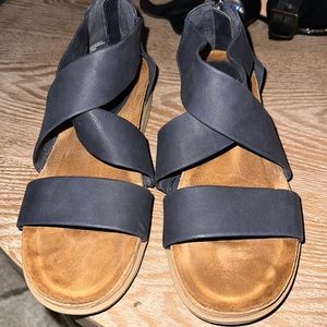 Navy Women’s Sandles-Size 9